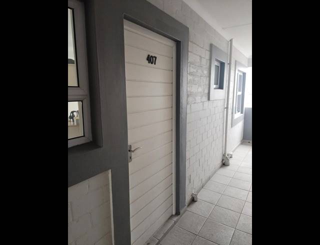 2 BEDROOM APARTMENT FOR SALE IN HAGLEY
